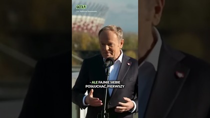 Donald Tusk zadowolony z siebie.  Dawno tak fajnych komunikatów nie słyszałem