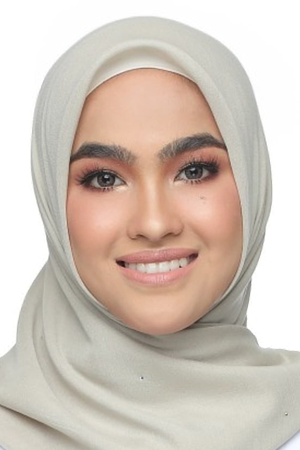 Nurul Elfira Loy