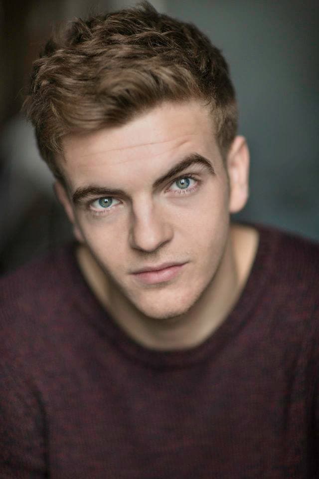 Jonno Davies