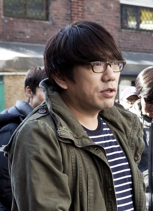 E J-yong