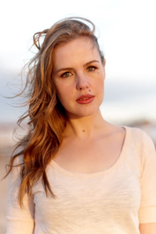 Victoria Thaine