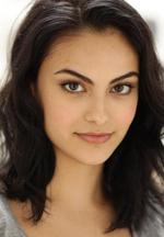 Aktor Camila Mendes