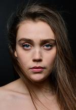 Alanna Bale Aktor Alanna Bale