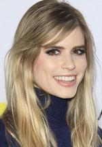 Aktor Carlson Young