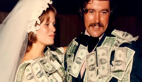 Dowody zbrodni 4 (2024) - Mamona, magnaci, morderstwo