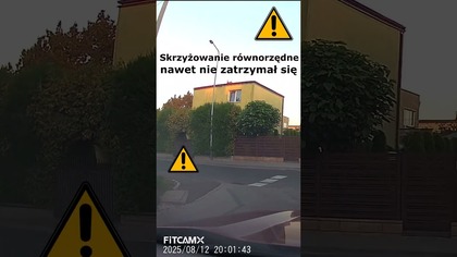 Skrzyżowanie równorzędne, kierowca nawet nie przytrzymał się #shorts #rikordwidjo