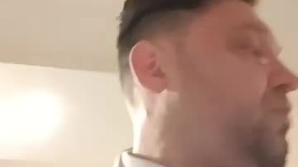 Marketing w tym osobisty w świecie sztucznej inteligencji skorumpowani globalnie, ogłupia lokalnie