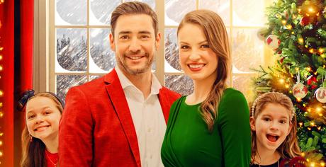 Świąteczna opiekunka (2021)