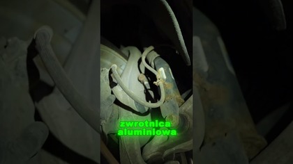 TESLA MODEL S OD SPODU BUDOWA POJAZDU