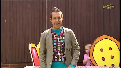 Nadjeżdża Pan Rob&oacute;tka S01E09