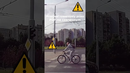Przejazd rowerzysty przez PDP na czerwonym świetle #shorts #rikordwidjo