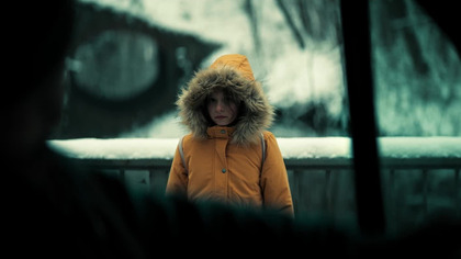 W sieci pająka S02E01 Lektor PL