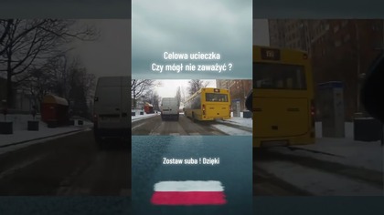 Ucieka po kolizji!  Kamera uchwyciła wszystko! #wypadek #ucieczka #polskiedrogi