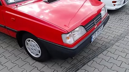 Przejazd Toyoty MR2 AW11 i odjazd Poloneza