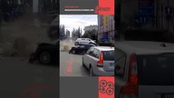 Ruszył na zielonym, a z prawej wjechał mistrz czerwonego W takich akcjach ubezpieczenie to podstawa